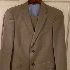Tommy Hilfiger suit - size 38R
